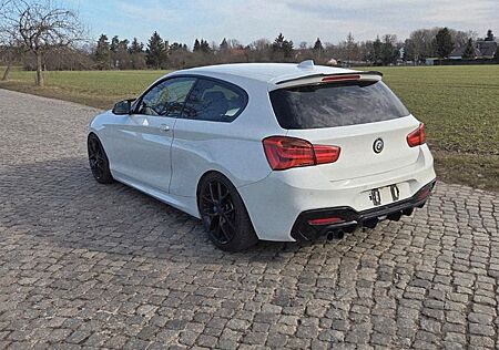 BMW 120d xDrive Edition M Sport Shadow A Edition...