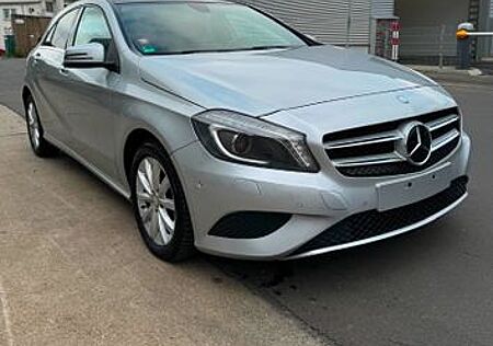Mercedes-Benz A 200 d 4MATIC Activity Edition DCT Activity...