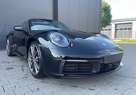 Porsche 992 Carrera S Cabriolet Sitzbelüftung/Bose/21"