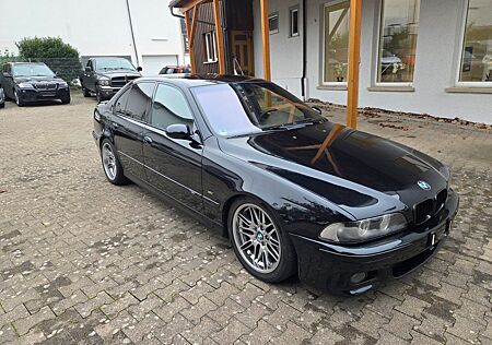 BMW M5 E39