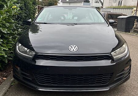 VW Scirocco Volkswagen 1.4 TSI BlueMotion Technology -