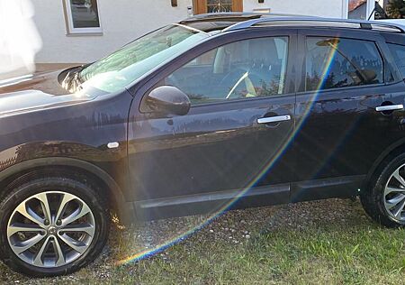 Nissan Qashqai 2.0 dCi DPF ALL-MODE 4x4 i-Way i-Way