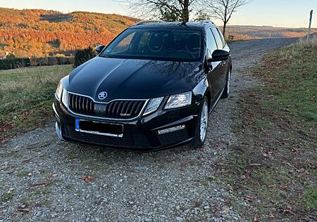 Skoda Octavia 2.0 TSI DSG RS 230 Combi RS