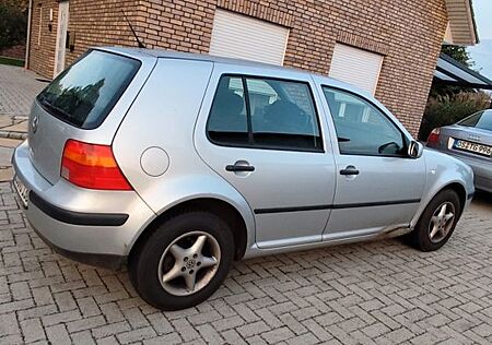 VW Golf Volkswagen 4 1.4 Benziner