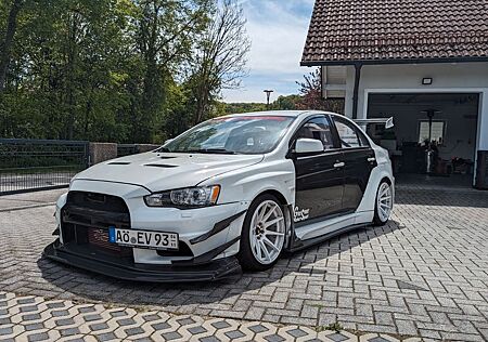 Mitsubishi Lancer Varis Widebody Evolution X