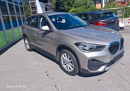 BMW X1 sDrive 20 d Advantage AHK