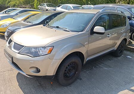 Mitsubishi Outlander 2.2 DI-D Instyle Motor Probleme