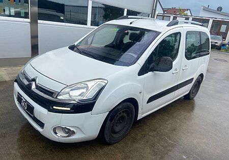 Citroën Berlingo Selection / 1.HAND / 8-FACH / AHK, / PDC