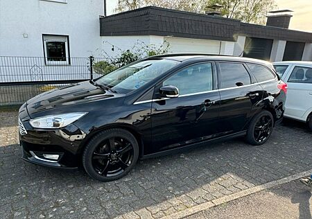 Ford Focus 1,5 TDCi Titanium, Xenon, Klimaaut, eAHK