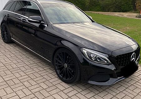 Mercedes-Benz C 180 T AVANTGARDE AVANTGARDE