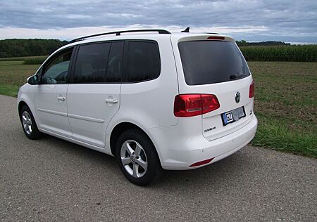 VW Touran Volkswagen 1.6 TDI Trendline Trendline