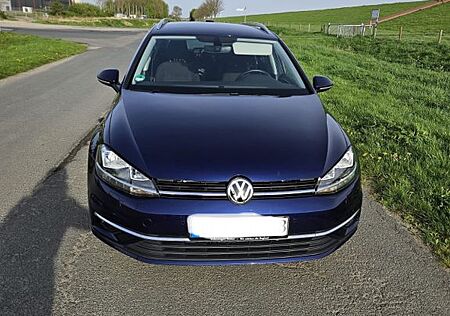 VW Golf Volkswagen 1.4 TSI 92kW Sound | Klima, SHZ, AHK