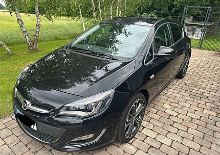 Opel Astra 1.7 CDTI 96kW Exklusiv