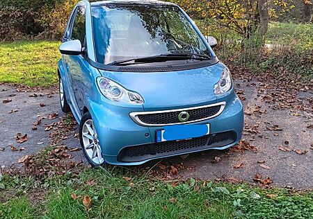 Smart ForTwo coupé 1.0 52kW -Klima -Pano -neue Reifen