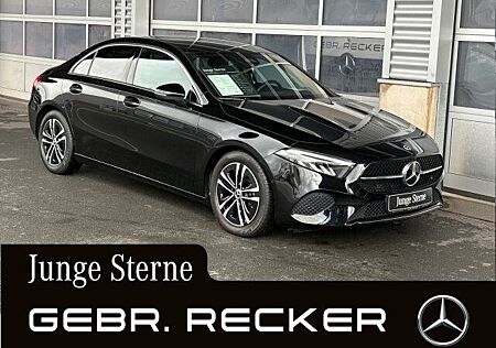 Mercedes-Benz A 200 d Limousine Progressive Distronic Kamera