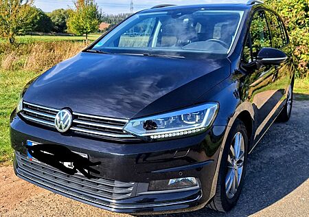 VW Touran Volkswagen 2.0 TDI IQ Drive AHK Pano Standhzg 7-Sitz