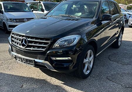 Mercedes-Benz ML 250 CDI BlueTec*Leder*Navi*Xenon*AHK