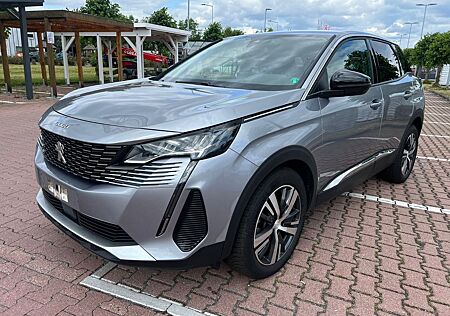 Peugeot 3008 BlueHDi Allure Automat Nav LED Kam 62.000km
