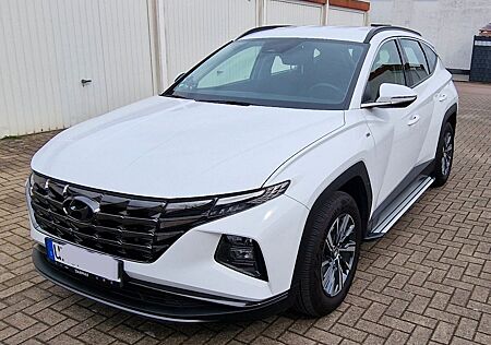 Hyundai Tucson Select 1.6 T-GDI Mild-Hybrid/2 WD/Navi