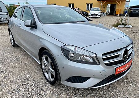 Mercedes-Benz A 200 Urban KLIMA SHZ KAMERA PDC AHK ALLWETTER