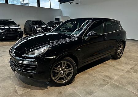 Porsche Cayenne Diesel*Scheckheft*Leder*Navi*Shz*Xenon*