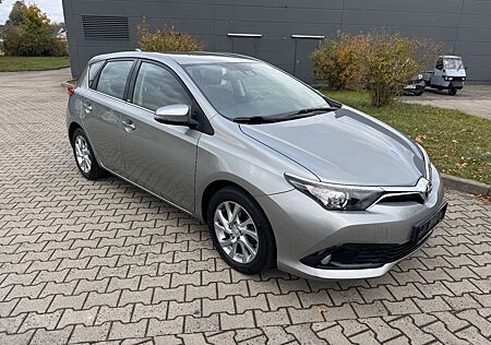 Toyota Auris Edition-S*R-KAM*TEMPOMAT*BT*
