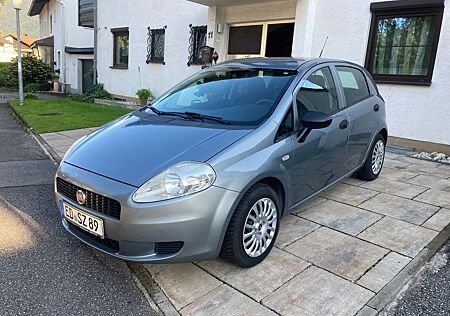 Fiat Punto EVO Punto 1.3 Multijet 1Hand HU Neu