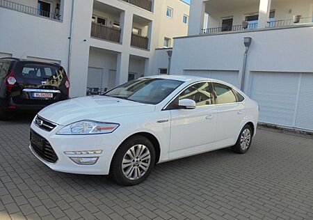 Ford Mondeo Titanium,Autom., Klima,Sitzhzg.,Parktr.