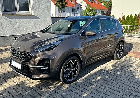 Kia Sportage GT-Line Facelift Panorama 8fach bereift