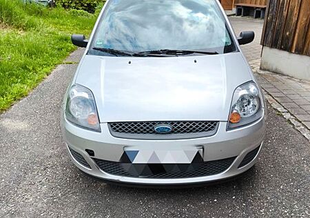 Ford Fiesta 1,3 44 kW Ambiente Ambiente