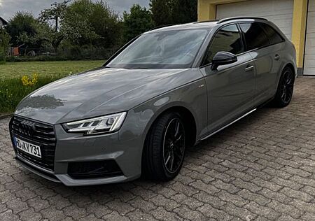 Audi A4 Avant s-line, Matrix Virtual Black Edit.