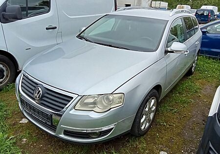 VW Passat Variant Volkswagen Highline
