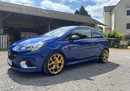 Opel Corsa 1.6 Turbo OPC Performance