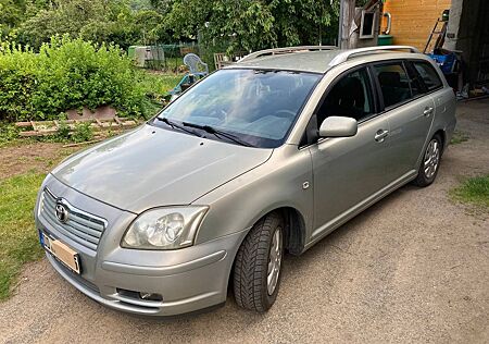 Toyota Avensis Combi 1.8-l-VVT-i -