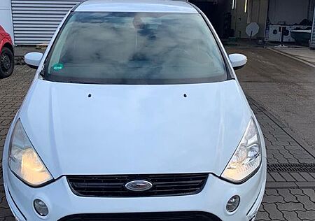 Ford S-Max 2,0TDCi 103kW COMFORT PowerSh...