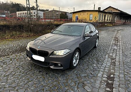 BMW 520d - M-Paket, HUD, Scheckheft, H&K-Sound