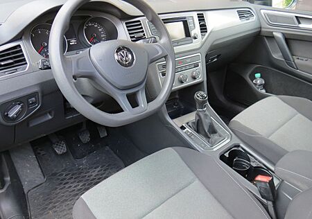 VW Golf Sportsvan Volkswagen Sportsvan . Service gepflegte Technik . Klima