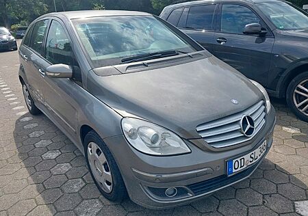 Mercedes-Benz B 200 B -Klasse