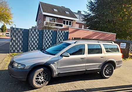 Volvo V70 2.4T AWD Cross Country -