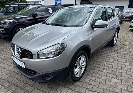 Nissan Qashqai Acenta 4X4 (8-fach Bereifung)