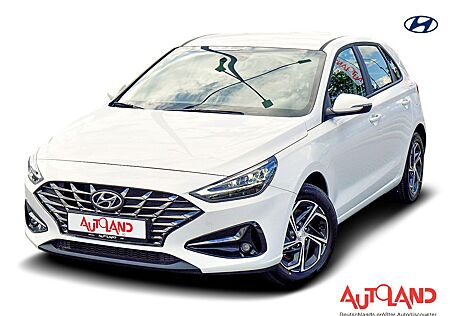 Hyundai i30 HB 1.5DPI LED AAC SHZ Kam Apple/Android Alu