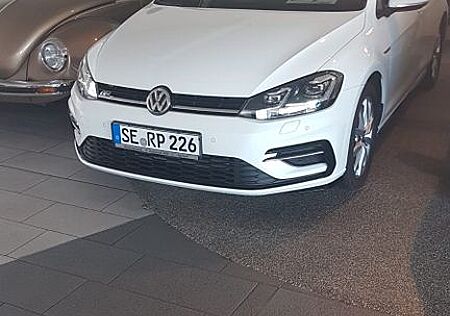 VW Golf Volkswagen 1.5 TSI ACT Highline R-Line