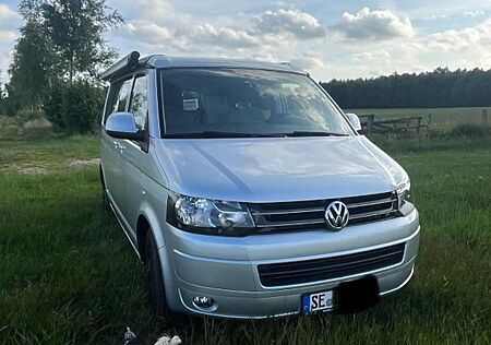 VW T5 California Volkswagen Multivan mit Markise