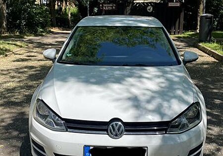 VW Golf Volkswagen 1.2 TSI BMT Comfortline Comfortline