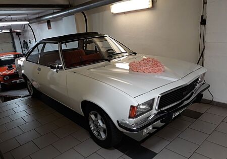 Opel Commodore B coupe GS