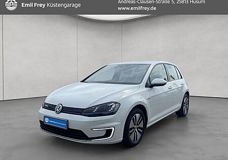 VW Golf Volkswagen e- NAVI SHZ GJR PDC GRA LED
