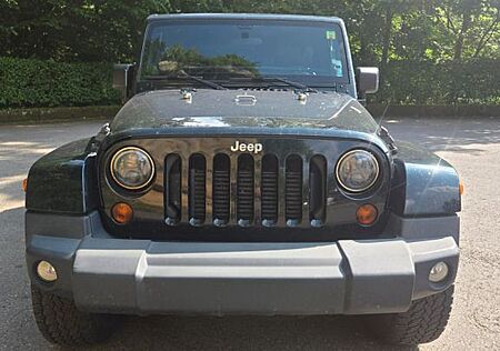 Jeep Wrangler Unlimited Sport 2.8 CRD Autom. Sport