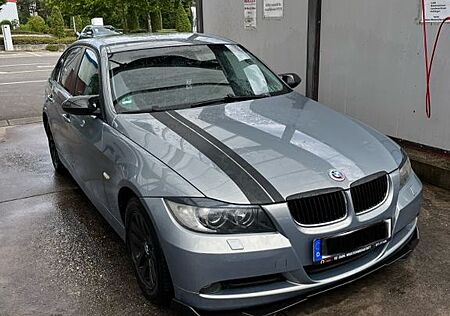 BMW 320d -