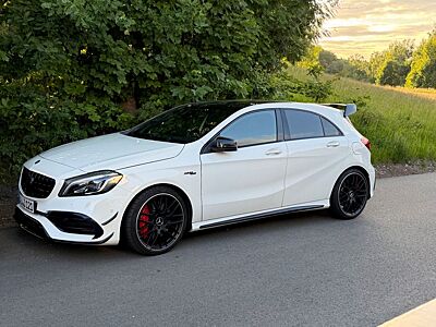 Mercedes-Benz A 45 AMG A 45 4MATIC DCT AMG Sport (Line)