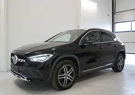 Mercedes-Benz GLA 250 GLA250 2,0i Aut. 4Matic *Org. km!*